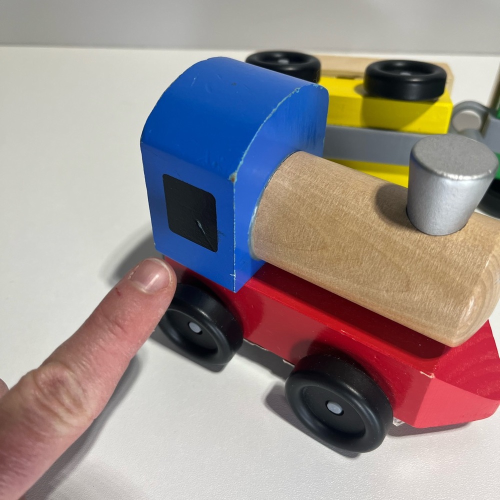 Melissa & Doug Wooden Train Set - Picture 13 of 13